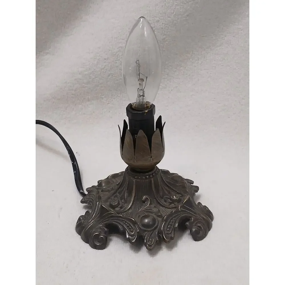 Art Nouveau Fluted Tulip Table Boudoir Lamp Metal Missing Tulip Glass Victorian